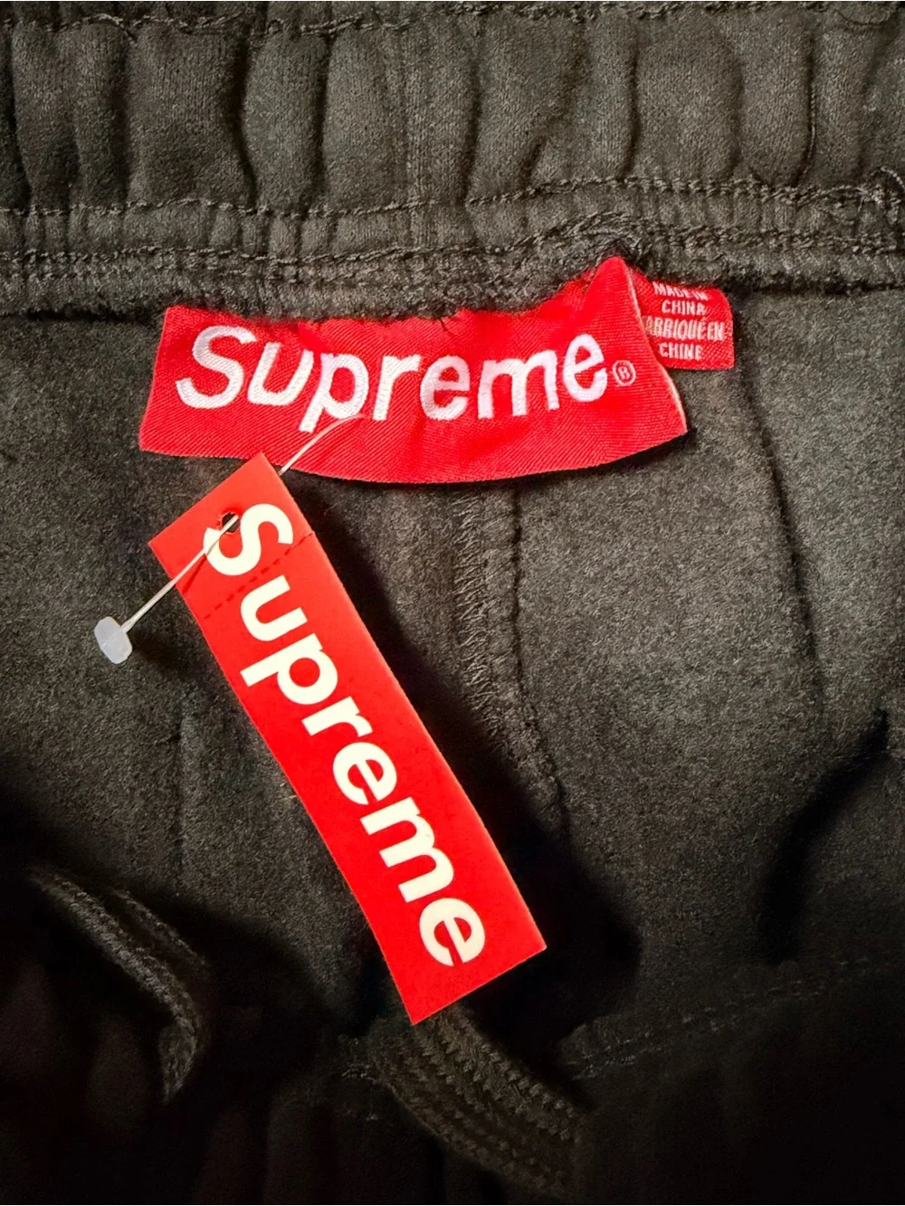 Supreme sweats (Size medium)